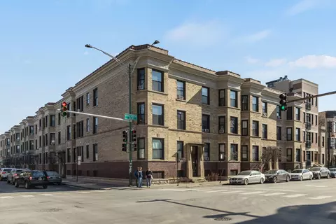 2961 N Halsted St #2, Chicago, IL 60657