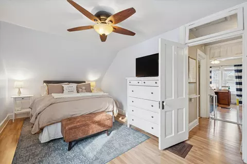 Bedroom - 21 Division St, Algonquin, IL 60102 photo 1 of 1