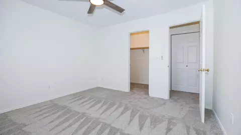Bedroom - 38 Rounds Rd, Bloomington, IL 61704 photo 6 of 7