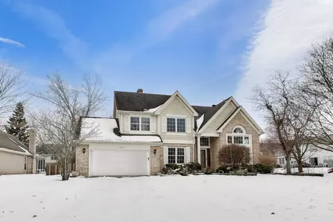 1137 Fieldstone Ln, Bartlett, IL 60103