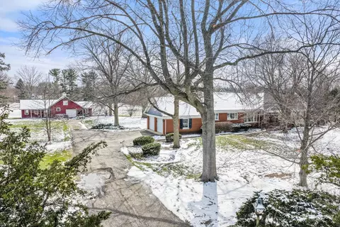 Exterior - 116 E Farnham Ln, Wheaton, IL 60189 photo 2 of 2