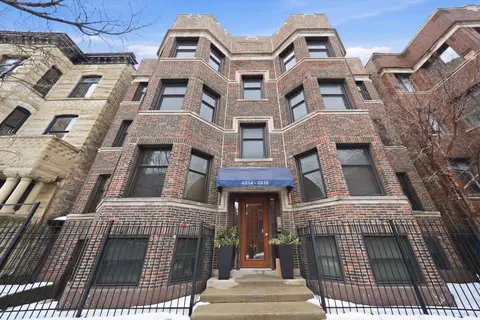 4014 N Clarendon Ave #4S, Chicago, IL 60613
