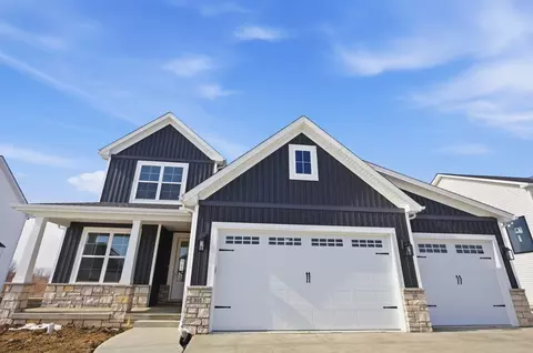 305 Harpers Fry, Savoy, IL 61874