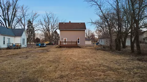 Exterior - 119 Douglas Ave, Dixon, IL 61021 photo 5 of 5