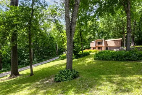 26610 277th Ave, Princeton, IA 52768