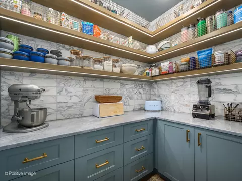 Kitchen - Undisclosed, Chicago, IL 60611 photo 6 of 6