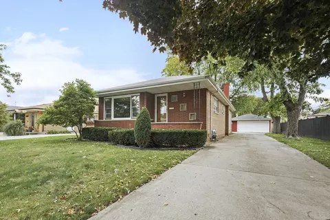10624 Lawler Ave, Oak Lawn, IL 60453