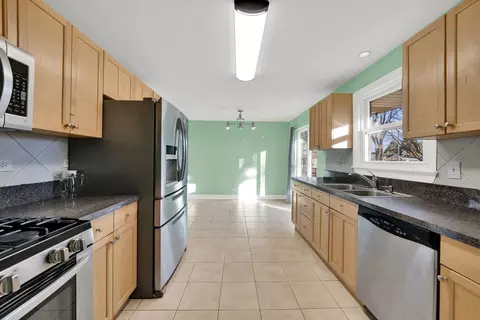 Kitchen - 7435 W 74th St, Bridgeview, IL 60455 photo 1 of 2