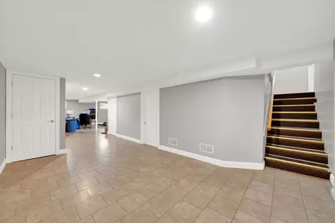 Entry Way - 7435 W 74th St, Bridgeview, IL 60455 photo 5 of 5