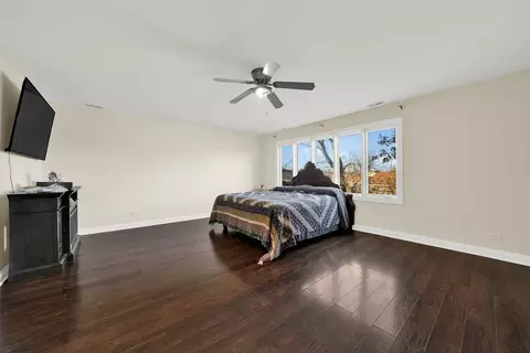 Bedroom - 7435 W 74th St, Bridgeview, IL 60455 photo 3 of 3