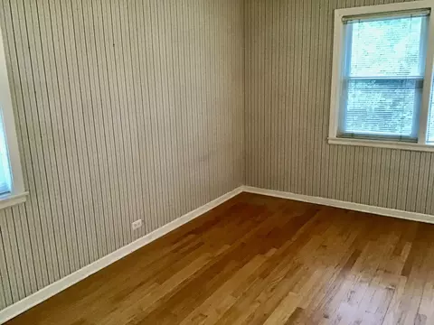 Bedroom - 9532 Springfield Ave, Evanston, IL 60203 photo 2 of 3