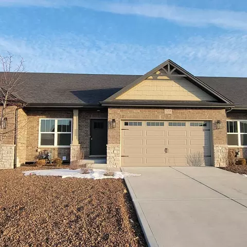 2155 Sky Harbor Dr, New Lenox, IL 60451