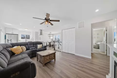 Other - 396 Nantucket Ct, Bartlett, IL 60103 photo 2 of 10