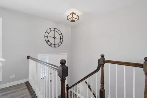 Entry Way - 396 Nantucket Ct, Bartlett, IL 60103 photo 1 of 1