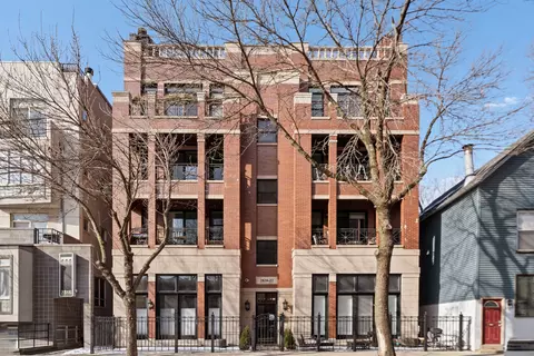 2820 N Sheffield Ave #3S, Chicago, IL 60657