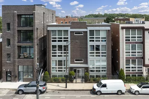 3215 N Elston Ave #3N, Chicago, IL 60618