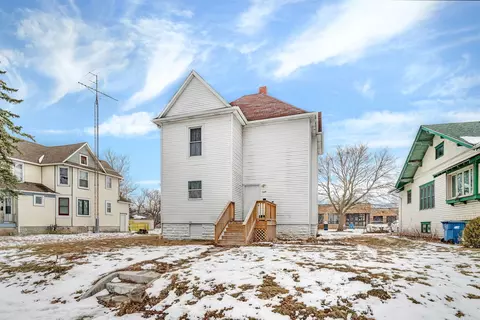 1129 E Merchant St, Kankakee, IL 60901 photo 1