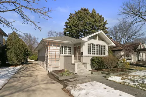 248 Gage Rd, Riverside, IL 60546