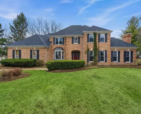 7 N108 Hastings Dr, Saint Charles, IL 60175