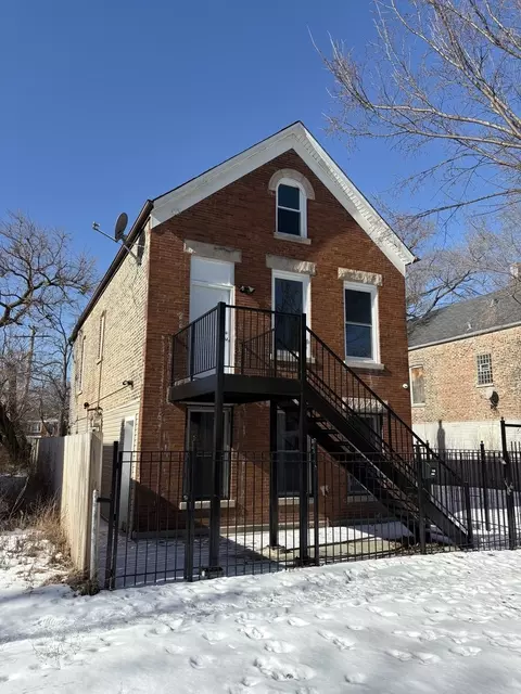 1642 S Karlov Ave, Chicago, IL 60623