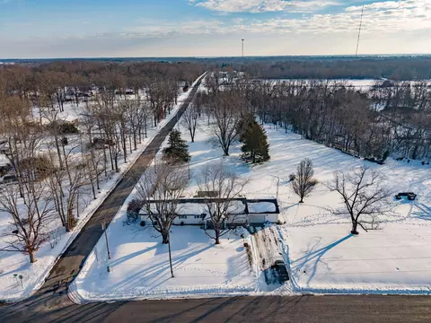 View/Area - 3192 Nation Rd, Salem, IL 62881 photo 3 of 6
