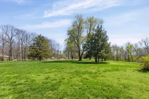 Exterior - 3192 Nation Rd, Salem, IL 62881 photo 5 of 6