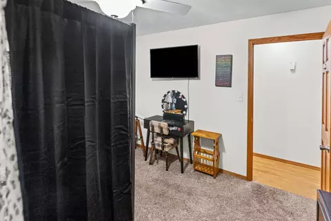 Bedroom - 3192 Nation Rd, Salem, IL 62881 photo 7 of 9