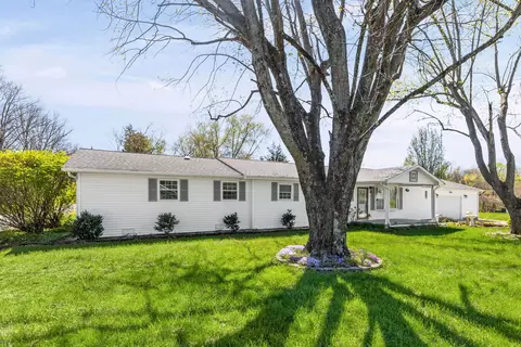 Exterior - 3192 Nation Rd, Salem, IL 62881 photo 2 of 6