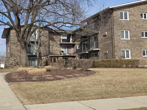 9024 W 140th St #3B, Orland Park, IL 60462