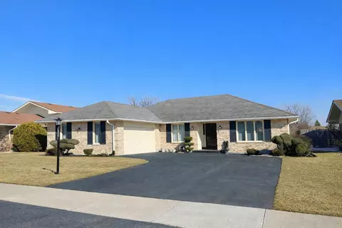 16021 91st Ave, Orland Hills, IL 60487