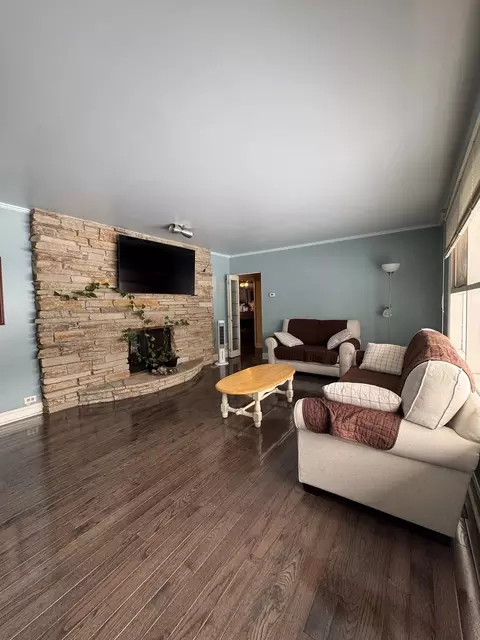 Living - 16037 Springfield Ave, Markham, IL 60428 photo 1 of 2