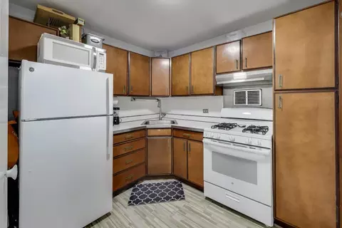 Kitchen - Undisclosed, Chicago, IL 60601 photo 1 of 1