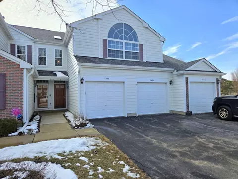 745 W Streamwood Blvd #B, Streamwood, IL 60107