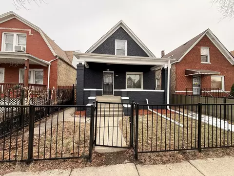1029 N Keystone Ave, Chicago, IL 60651