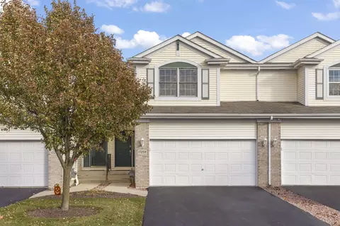 17259 Long Bow Dr, Lockport, IL 60441