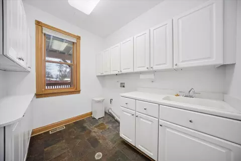 Other - 215 E Pine Ave, Roselle, IL 60172 photo 4 of 10