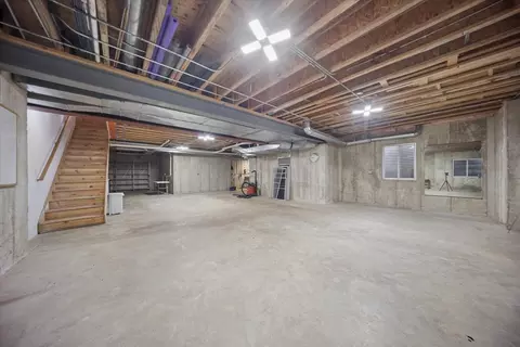 Other - 215 E Pine Ave, Roselle, IL 60172 photo 8 of 10