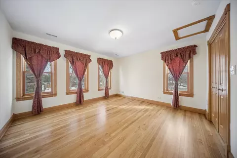 Bedroom - 215 E Pine Ave, Roselle, IL 60172 photo 1 of 1