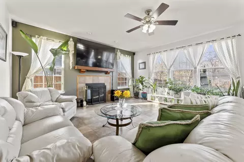 Living - 2022 Torino Dr, Elgin, IL 60123 photo 1 of 1
