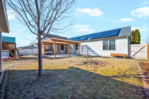 Exterior - 1829 Derek Dr, Normal, IL 61761 photo 4 of 6
