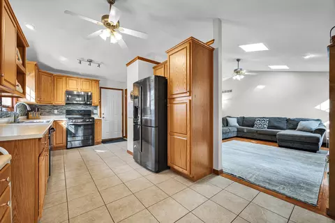 Kitchen - 1829 Derek Dr, Normal, IL 61761 photo 1 of 4