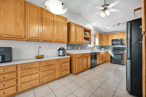 Kitchen - 1829 Derek Dr, Normal, IL 61761 photo 3 of 4