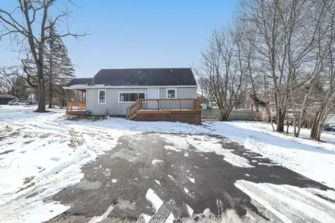 3011 Michael St, Wonder Lake, IL 60097