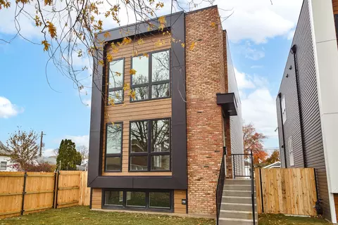 3015 N Normandy Ave, Chicago, IL 60634