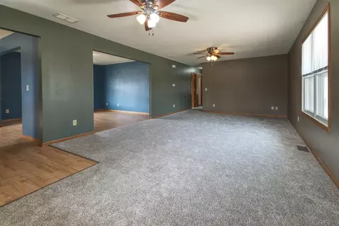 Living - 484 W 3rd St, Braidwood, IL 60408 photo 2 of 3