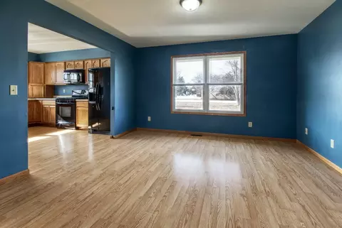 Living - 484 W 3rd St, Braidwood, IL 60408 photo 3 of 3