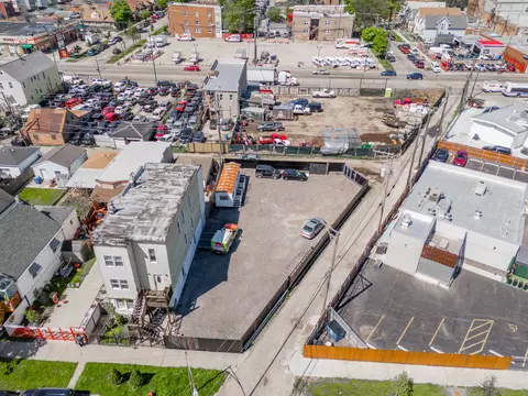 1748 N Keating Ave, Chicago, IL 60639
