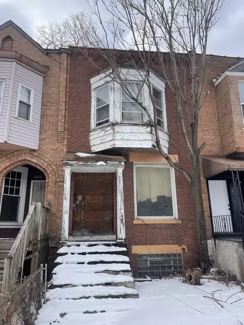 6826 S King Dr, Chicago, IL 60637