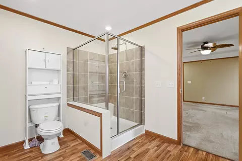 Bath - 524 6th St, Andover, IL 61233 photo 3 of 4