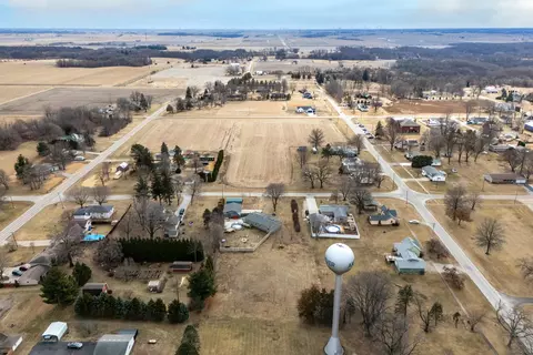 View/Area - 524 6th St, Andover, IL 61233 photo 2 of 5